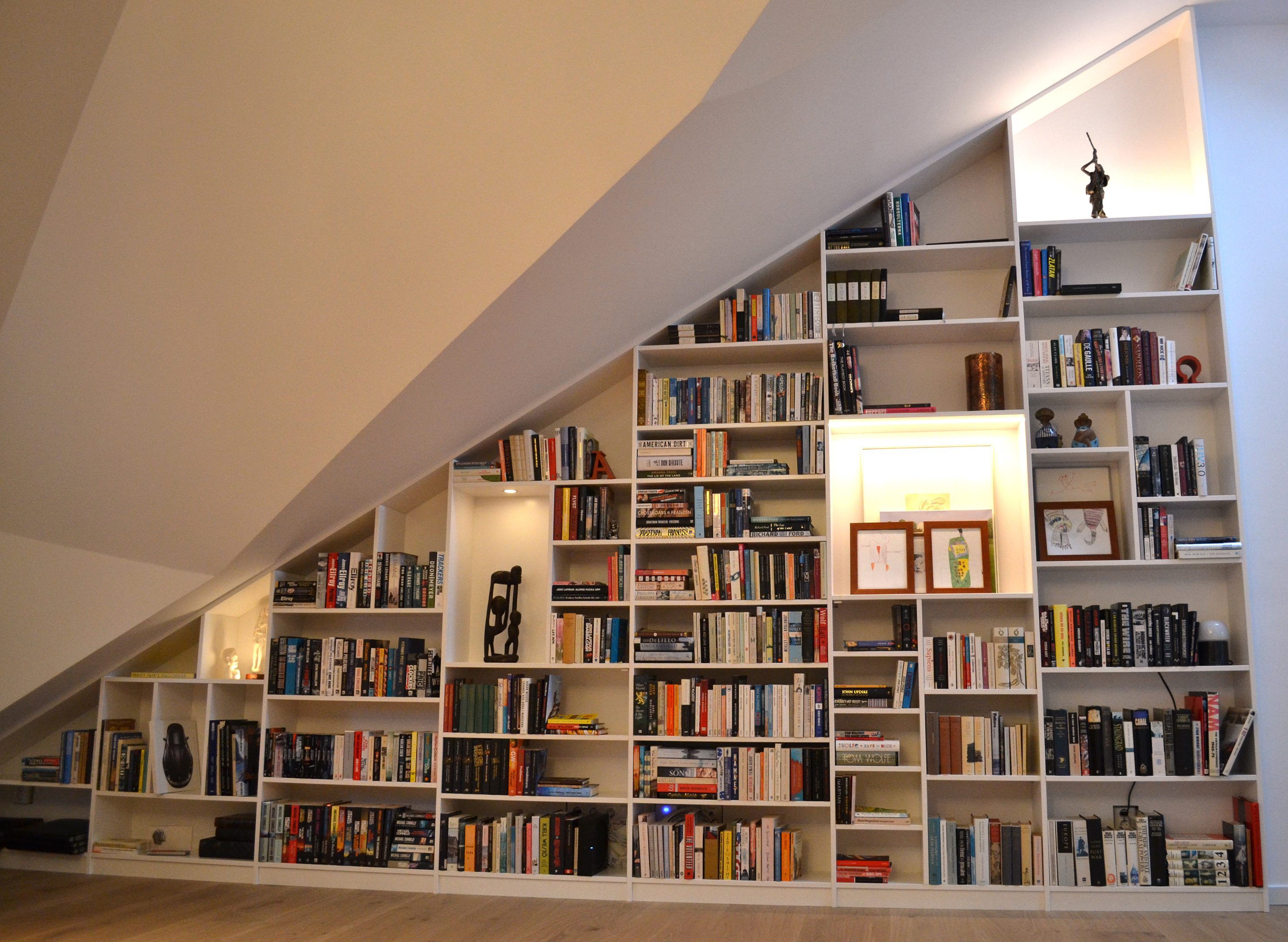 DSC_0025 hembibliotek